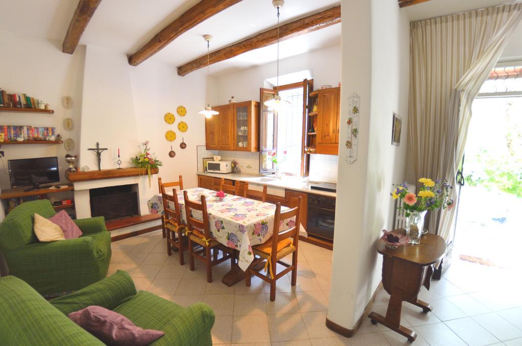 Casa Romana Viareggio Exterior photo
